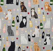 Load image into Gallery viewer, Pawpin Bottles