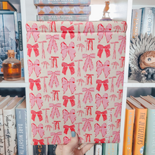 Load image into Gallery viewer, Evangeline