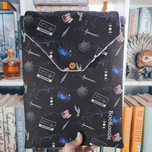 Load image into Gallery viewer, Court of the Night